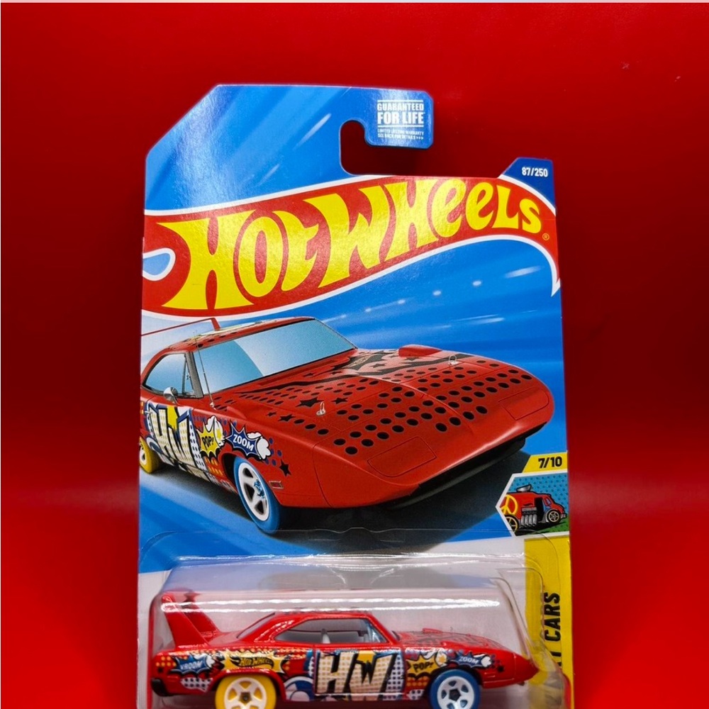 Hot Wheels 1970 Plymouth
Superbird Art Car #87 2025
